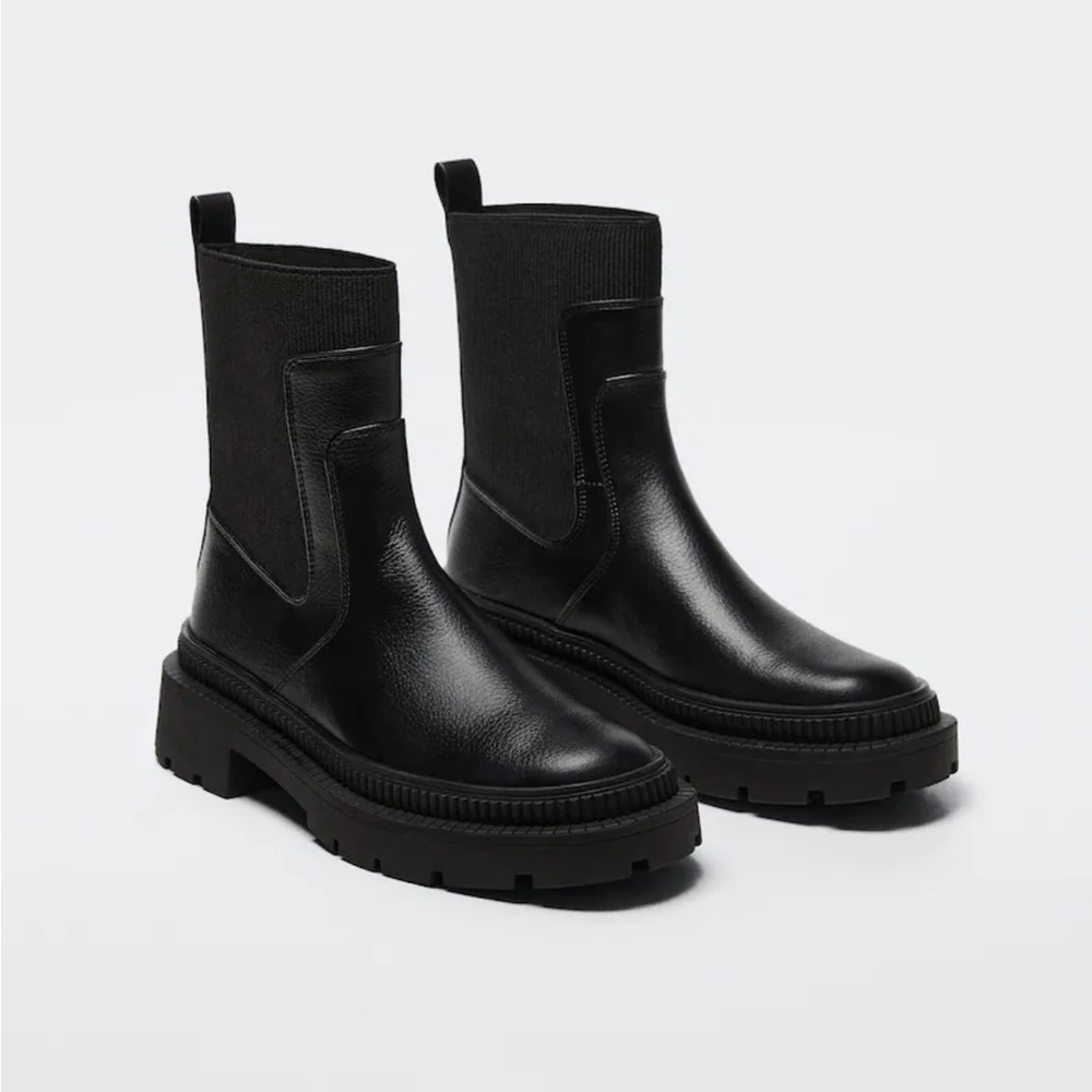 Black Lugsole Chelsea boots - Mango size 39